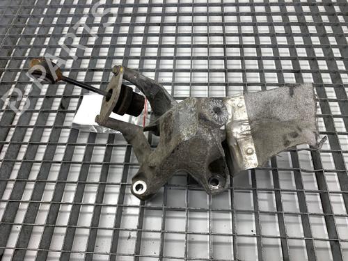Used Engine mount Engine mount 39321780 39321780