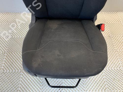 Right front seat FORD TRANSIT COURIER B460 Box Body/MPV 1.0 EcoBoost | BP39358246C16 - Image 3