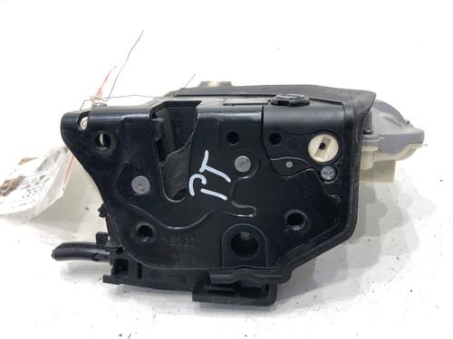 rear-right-lock-skoda-superb-ii-3t4-2008-2009-2010-2011-2012-2013-2014-2015-39294603 main image