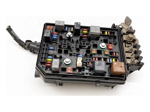 Used Fuse box Fuse box OPEL ASTRA K Sports Tourer (B16) 1.4 Turbo (35) (150 hp) 40521663 40521663