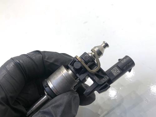 Injector SEAT ATECA (KH7, KHP) 1.5 TSI | BP39346396M100 - Image 4