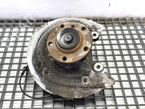 left-front-steering-knuckle-bmw-3-f30-f80-2011-2012-2013-2014-2015-2016-2017-2018-39346600 main image
