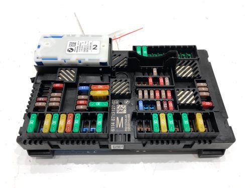 Used Fuse box Fuse box 39284436 39284436