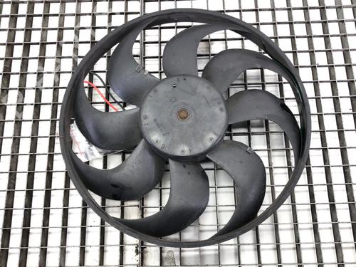 kleventilator-elektrisk-citroen-c4-picasso-ii-2013-39288829 main image