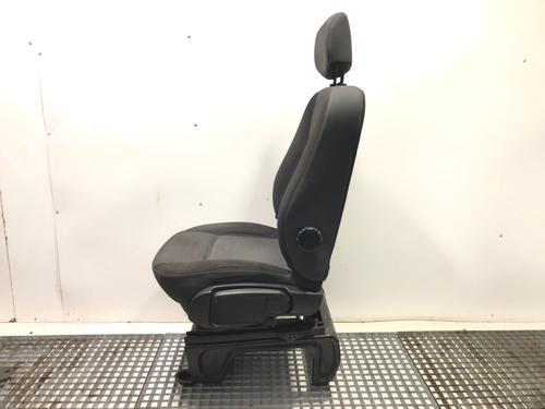 Left front seat RENAULT MASTER III Bus (JV) 2.3 dCi 165 FWD (JV0P, JV0U) | BP39316042C15 - Image 6