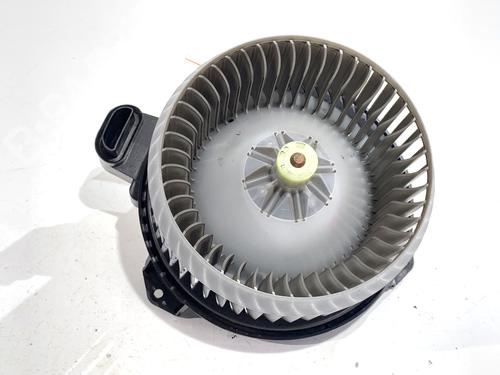 varmeblser-toyota-auris-_e18_-2012-2013-2014-2015-2016-2017-2018-2019-39306212 main image