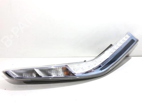right-taillight-nissan-leaf-ze0-2010-2011-2012-2013-2014-2015-2016-2017-39302353 main image