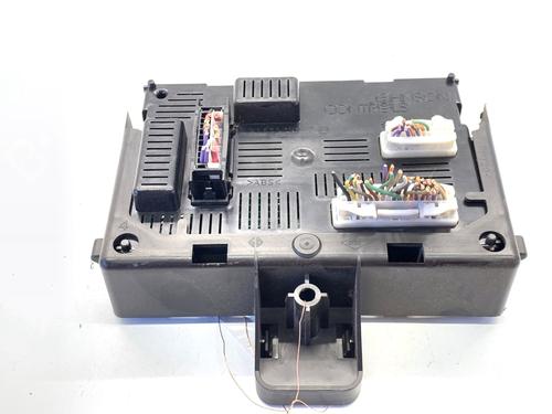 electronic-module-renault-clio-iii-br01-cr01-2005-2006-2007-2008-2009-2010-2011-2012-2013-2014-39325708 main image