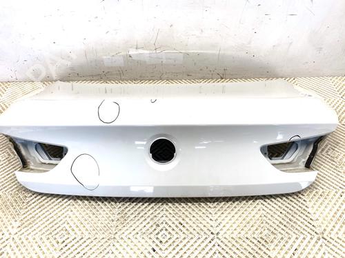 tailgate-bmw-6-gran-coupe-f06-2012-2013-2014-2015-2016-2017-2018-39292702 main image