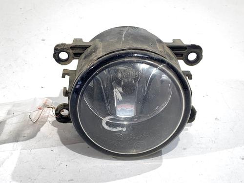 Used Right front fog light Right front fog light 39304993 39304993