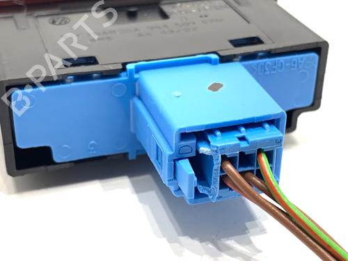 Warning switch VW T-ROC (A11, D11) 1.5 TSI | BP39344296I22 - Image 3