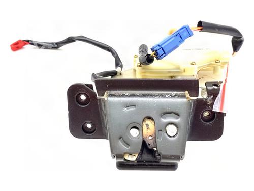 Used Tailgate lock Tailgate lock HONDA CIVIC VII Hatchback (EU, EP, EV) 1.4 iS (EP1, EU5, EU7) (90 hp) 39762875 39762875