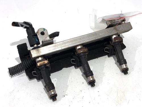Injection rail OPEL CORSA D (S07) 1.0 (L08, L68) | BP39295174M98 - Image 2
