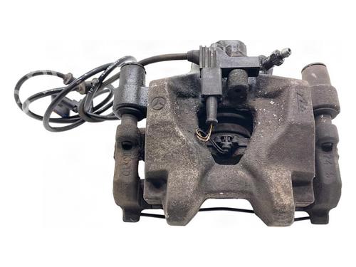 right-rear-brake-caliper-mercedes-benz-c-class-w204-2007-2008-2009-2010-2011-2012-2013-2014-2015-40115869 main image