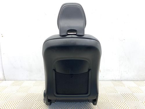 Left front seat VOLVO V60 II (225) D4 | BP39362715C15 - Image 5