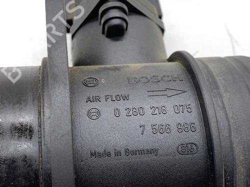 Mass air flow sensor BMW 1 (E87) 116 i | BP39330148M95 - Image 4