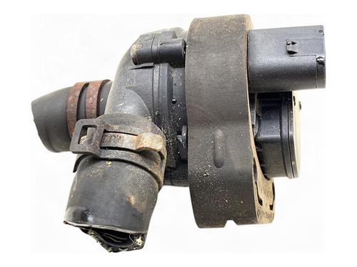 Used Auxiliary water pump Auxiliary water pump MERCEDES-BENZ CLS Shooting Brake (X218) CLS 350 CDI / d 4-matic (218.993) (265 hp) 39369494 39369494