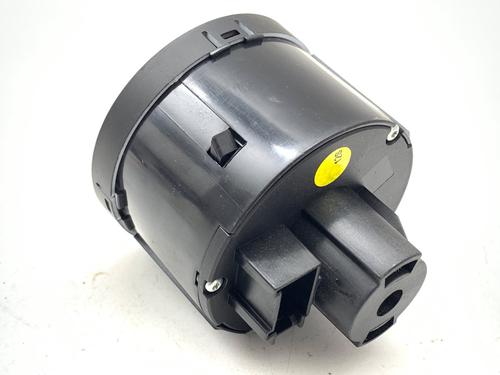 Headlight switch VW SCIROCCO III (137, 138) 1.4 TSI | BP39367608I24 - Image 2