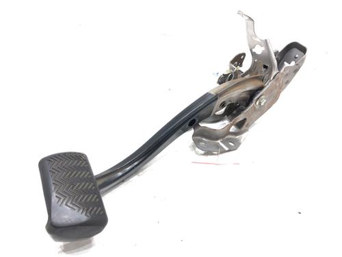 pedal-toyota-corolla-hatchback-_e21_-_ea1_-_eh1_-2018-39278666 main image