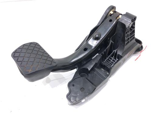 Used Pedal Pedal 39281689 39281689