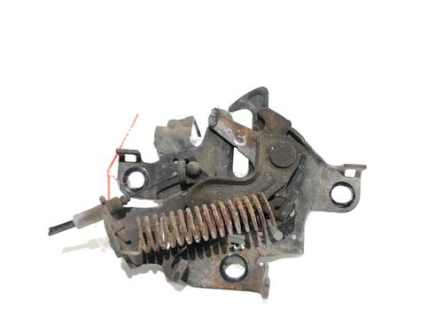 hood-lock-toyota-auris-_e15_-2006-2007-2008-2009-2010-2011-2012-2013-39316389 main image