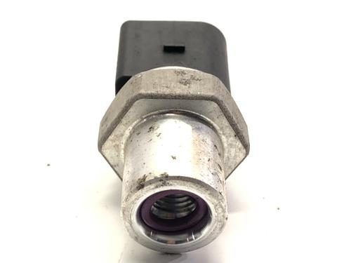Used Electronic sensor Electronic sensor VW GOLF VII (5G1, BQ1, BE1, BE2) 2.0 GTD (184 hp) 39970587 39970587