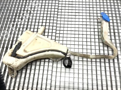 windscreen-washer-tank-audi-q7-4lb-2006-2007-2008-2009-2010-2011-2012-2013-2014-2015-2016-39305545 main image