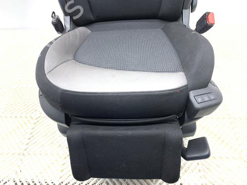 Right front seat CITROËN C4 Picasso II 1.6 THP 155 | BP39735668C16 - Image 4
