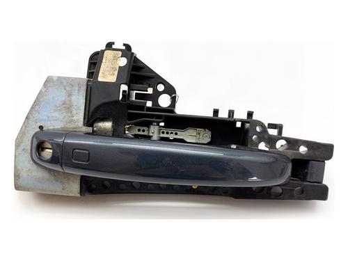 front-left-exterior-door-handle-audi-a4-b8-8k2-2007-2008-2009-2010-2011-2012-2013-2014-2015-2016-2017-39363605 main image