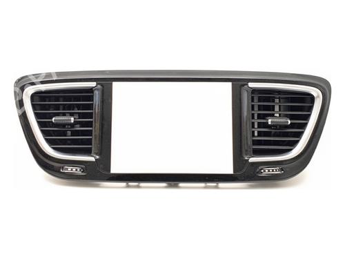 air-vent-chrysler-pacifica-ru-2016-39357886 main image