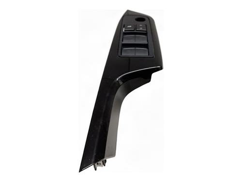 switch-toyota-c-hr-_x1_-2016-39365305 main image