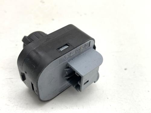 Mirror switch AUDI A1 (8X1, 8XK) 1.2 TFSI | BP39376514I25 - Image 3