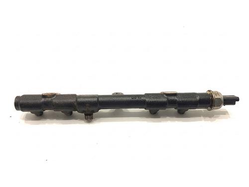 Used Injection rail Injection rail 39354358 39354358