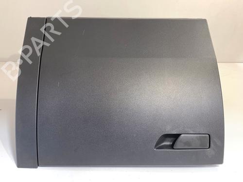 Used Glove box Glove box 39344727 39344727