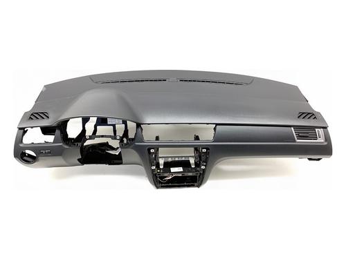 Used Dashboard Dashboard 39482601 39482601