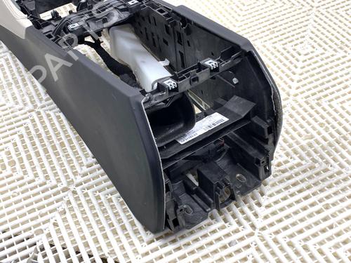 Mittelkonsole BMW 5 (G30, F90) 520 d xDrive | BP39343132I22 - Image 2
