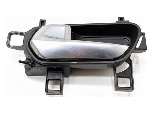 Venstre fortil invendig håndtag Venstre fortil invendig håndtag NISSAN JUKE (F16_) 1.0 (114 hp) 39356386 39356386