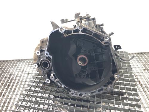 gearbox-opel-astra-j-p10-2009-2010-2011-2012-2013-2014-2015-2016-39271163 main image