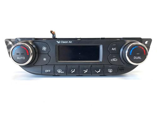 Used Climate control Climate control 39351243 39351243