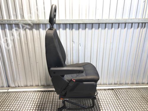 Left front seat IVECO DAILY VI Platform/Chassis 33S16, 35S16, 35C16, 40C16, 42S16, 50C16 | BP39898152C15 - Image 7