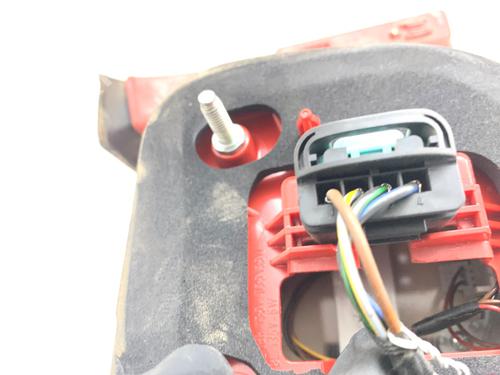 Right taillight VW PASSAT B6 (3C2) 2.0 TDI 16V | BP39368070C35 - Image 4