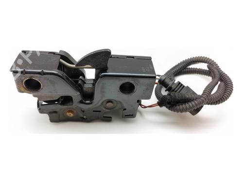 Used Hood lock Hood lock VW TIGUAN (AD1, AX1) 1.4 TSI (150 hp) 40521520 40521520