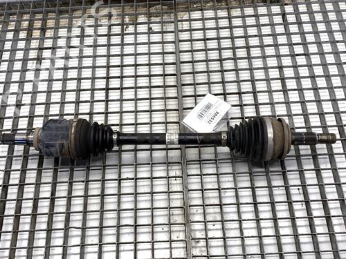left-front-driveshaft-toyota-auris-_e18_-2012-2013-2014-2015-2016-2017-2018-2019-39339525 main image