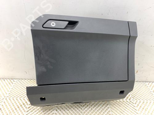 glove-box-audi-q3-sportback-f3n-2019-39313969 main image