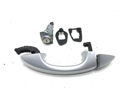 Used Front left exterior door handle Front left exterior door handle 39339894 39339894
