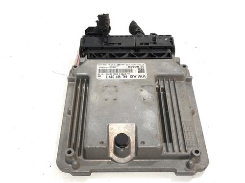 engine-control-unit-ecu-skoda-octavia-iii-combi-5e5-5e6-2012-2013-2014-2015-2016-2017-2018-2019-2020-39300100 main image