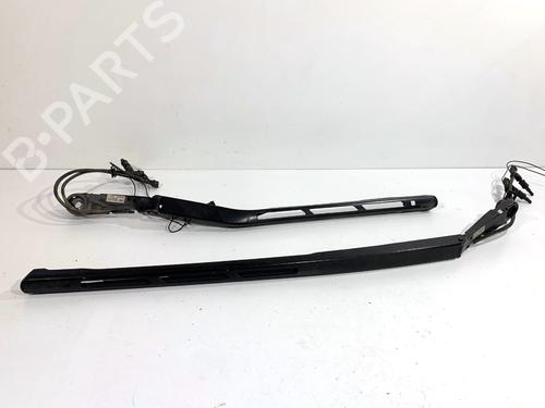 front-windshield-wiper-arm-audi-q8-4mn-4mt-2018-39318040 main image
