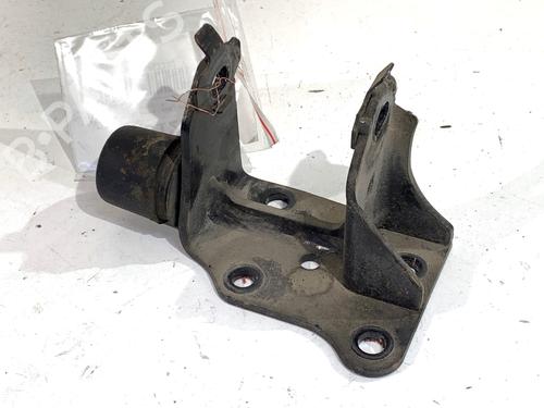gearbox-mount-toyota-auris-_e18_-2012-2013-2014-2015-2016-2017-2018-2019-39322905 main image