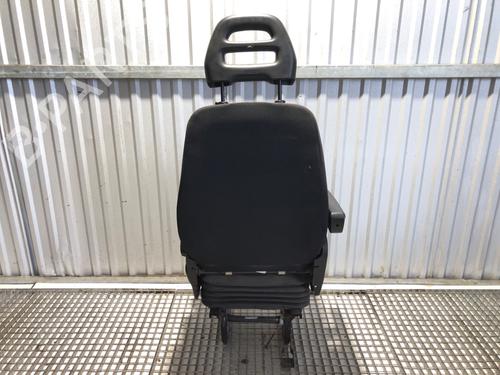 Left front seat IVECO DAILY VI Platform/Chassis 33S16, 35S16, 35C16, 40C16, 42S16, 50C16 | BP39898152C15 - Image 6
