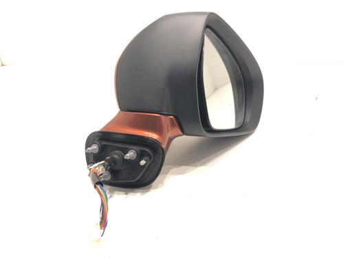 right-mirror-suzuki-s-cross-2022-39290702 main image